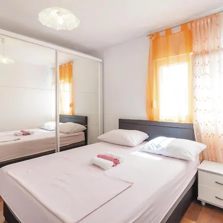 Amazing In With Wifi Apartment