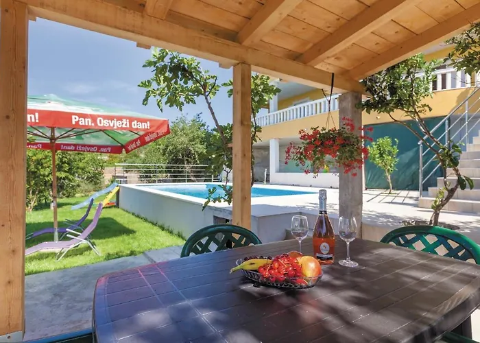 شقة Two-bedroom With Sea View 05 Žrnovnica